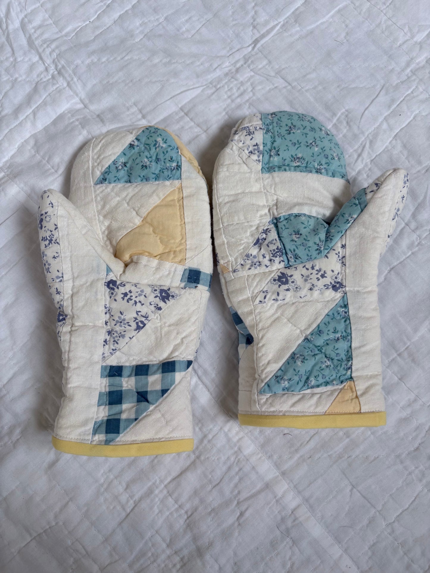 Yellow & Blue Mittens