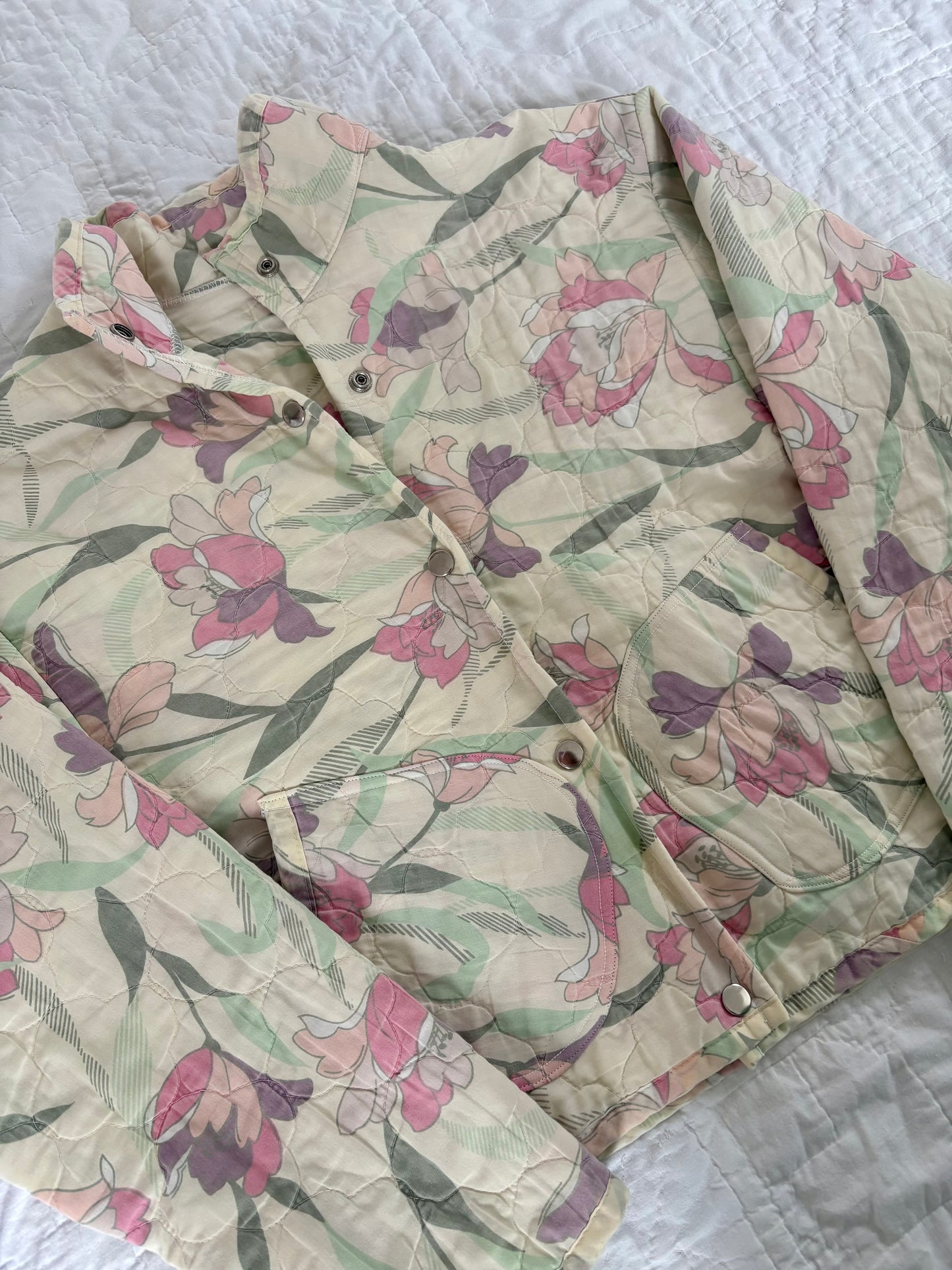 Pink & White Floral Cropped Jacket