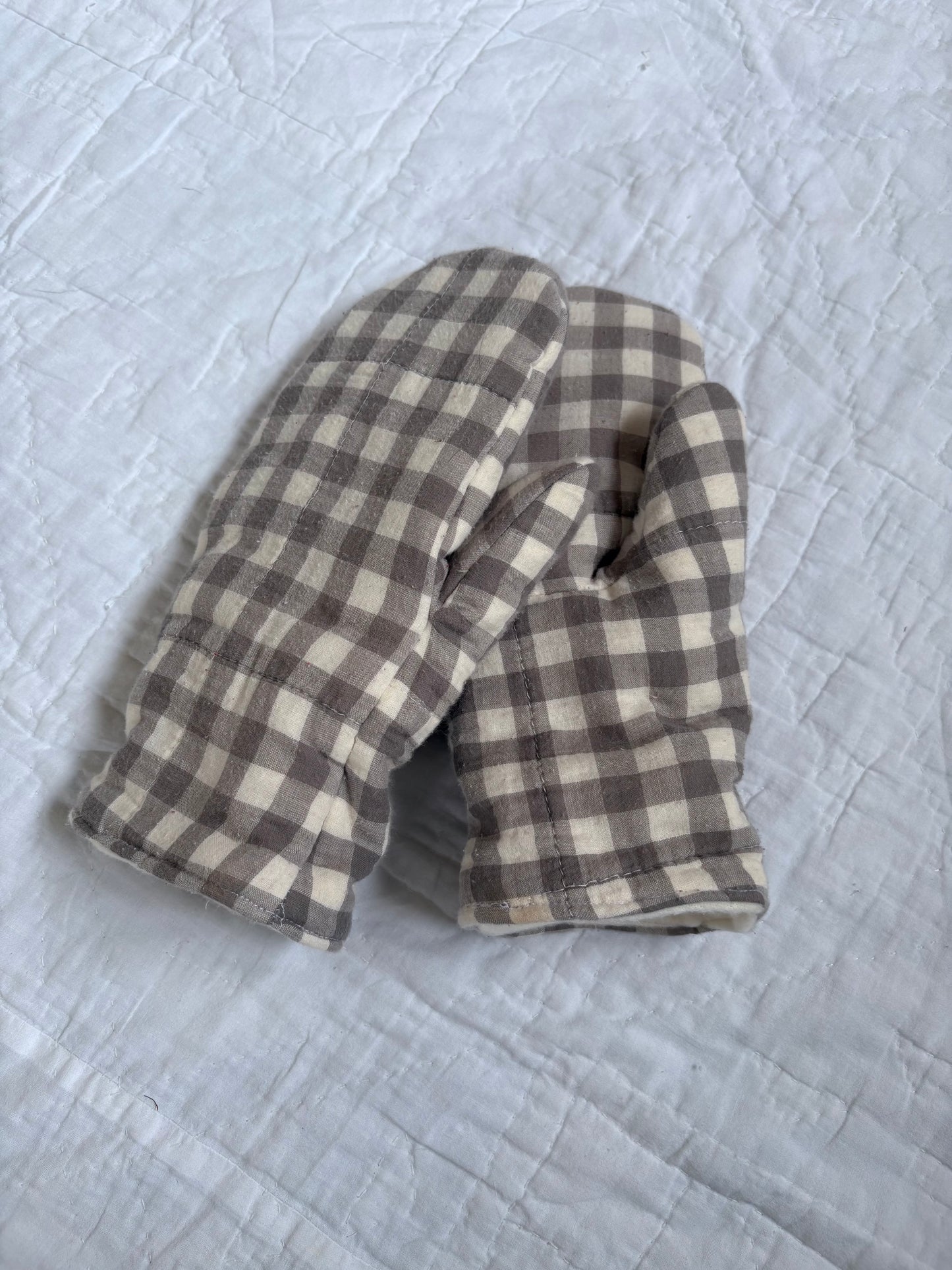 Gingham Mittens